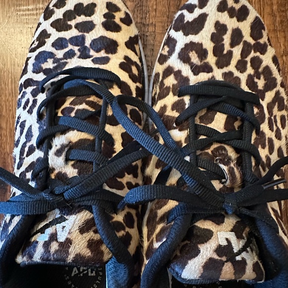 APL Womens Iconic Pro Leopard Sneakers, size 10 - Picture 5 of 7